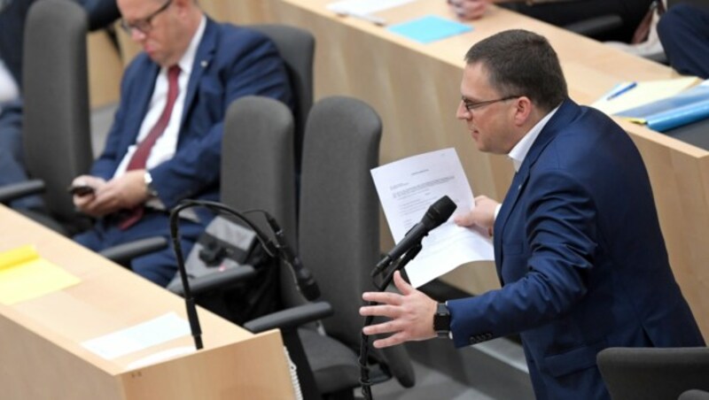 ÖVP-Klubchef August Wöginger (Bild: APA/ROLAND SCHLAGER)