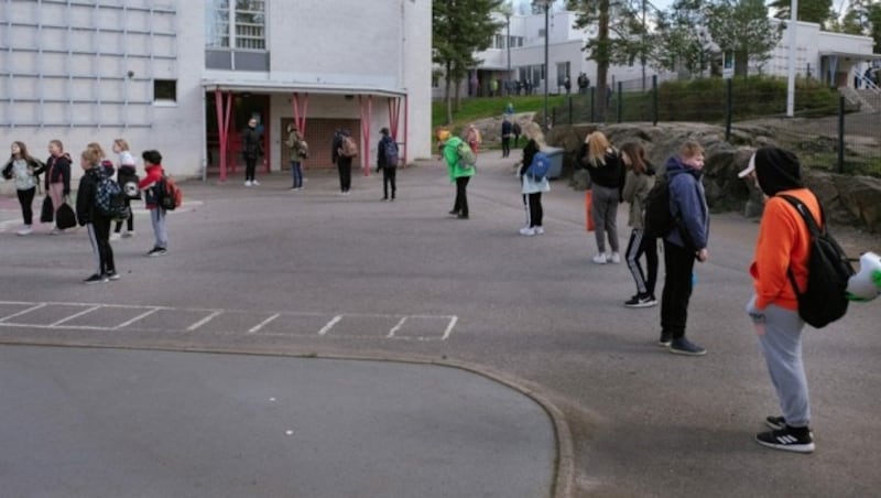 In Finnland haben die Schulen und Kindergärten ab dem 14. Mai ihren Betrieb wieder aufgenommen. (Bild: AFP)