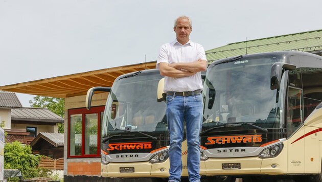 Reisebus-Unternehmer Markus Schwab konnte aufgrund der Krise monatelang nicht fahren. (Bild: Tschepp Markus)