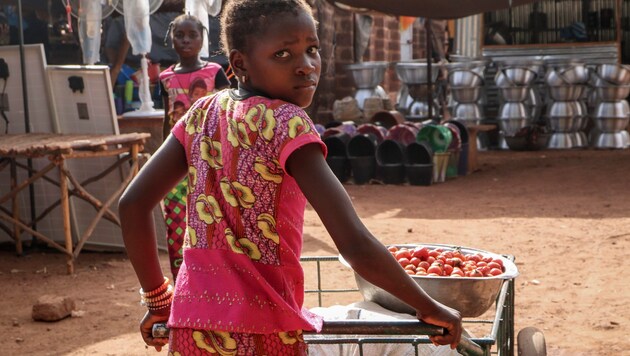 Éhínség Burkina Fasóban (Bild: AP)