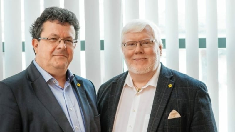 Klaus Höckner (li.) und Elmar Fürst von der Hilfsgemeinschaft der Blinden und Sehschwachen. (Bild: Fotostudio Pfluegl)