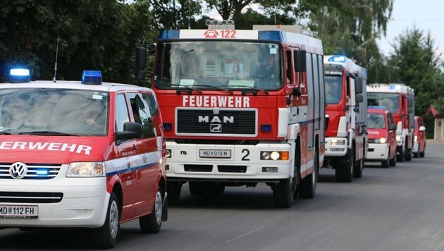 Einsatz-Laster wurden über Jahre hinweg zu teuer verkauft (Bild: Feuerwehr Krems)