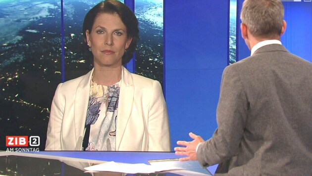 Karoline Edtstadler (ÖVP) in der „ZiB 2“ (Bild: ORF-TVthek)