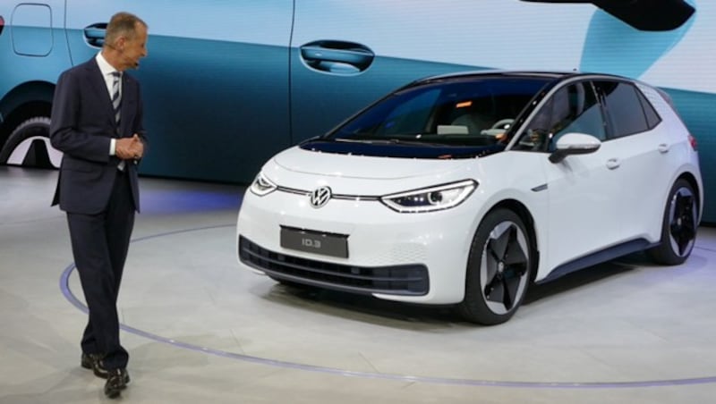 Herbert Diess präsentierte den VW ID.3 auf der IAA 2019. (Bild: Stephan Schätzl)