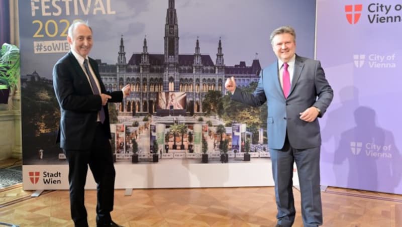 Bürgermeister Michael Ludwig mit Gastronom Attila Doğudan bei der Präsentation des Film Festivals 2020. (Bild: C.Jobst/PID)