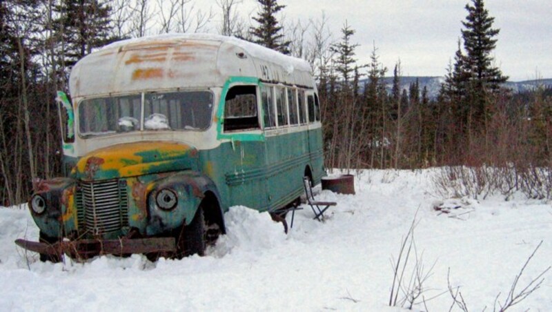 In diesem Bus verhungerte 1992 Christopher McCandless und inspirierte das Buch „Into The Wild“ (Bild: AP2006)