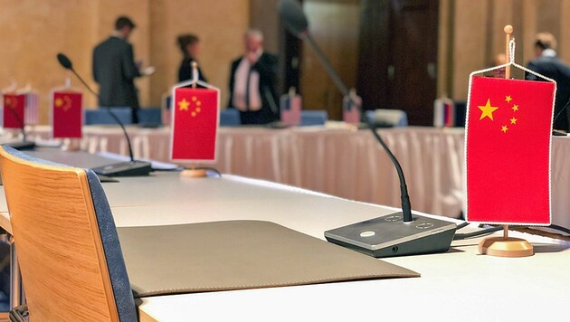 Mit diesem Foto hat der US-Sondergesandte für Rüstungskontrolle auf die Abwesenheit Chinas in Wien aufmerksam gemacht. (Bild: twitter.com/USArmsControl)