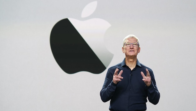 Apple-Chef Tim Cook hatte sich Anfang November 2018 relativ positiv über das Geschäft in China geäußert. (Bild: AFP)