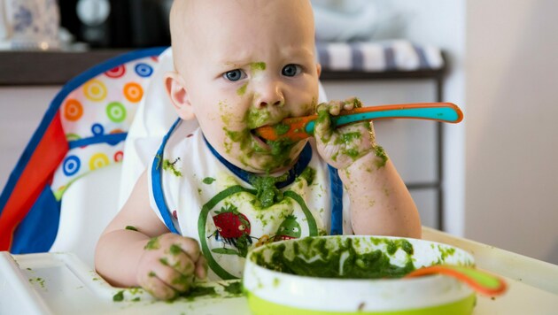 Dem Kleinen schmeckt‘s: Gesunde Ernährung von Anfang an ist für jeden Menschen wichtig. (Bild: ©nataliaderiabina - stock.adobe.com (Symbolbild))