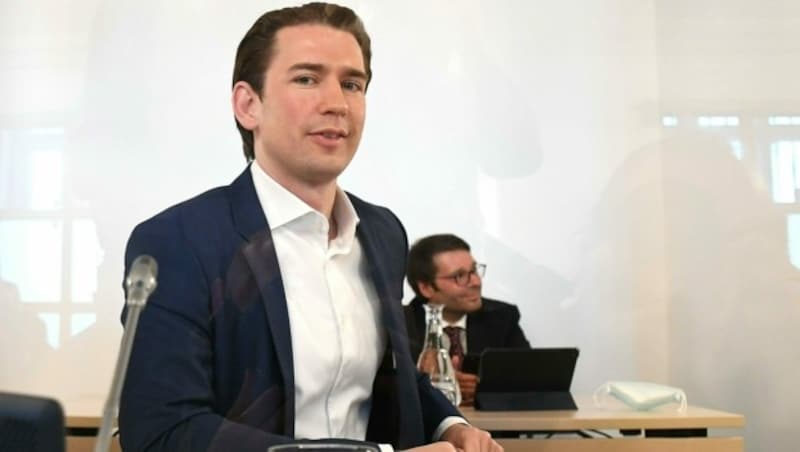 Bundeskanzler Sebastian Kurz (ÖVP) vor dem Ibiza-U-Ausschuss (Bild: APA/HELMUT FOHRINGER)