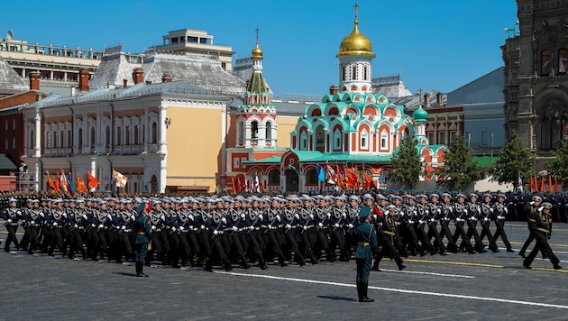 In Moskau hätte im August wieder die traditionelle Militärparade stattfinden sollen ...