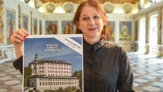 Direktorin Veronika Sandbichler bietet das Schloss Ambras als attraktiven und spannenden Ort der Sommerfrische an. (Bild: Hubert Berger)