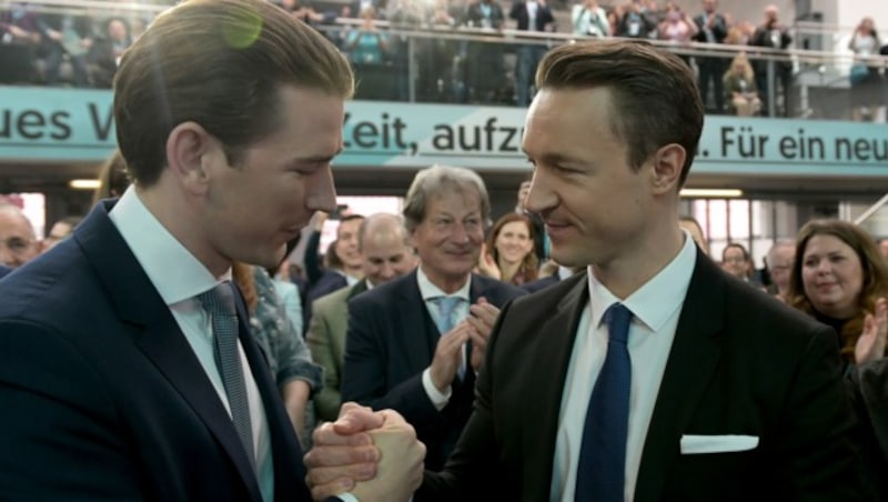 Bundeskanzler Sebastian Kurz und Finanzminister Gernot Blümel (Archivbild) (Bild: APA/Herbert P. Oczeret)