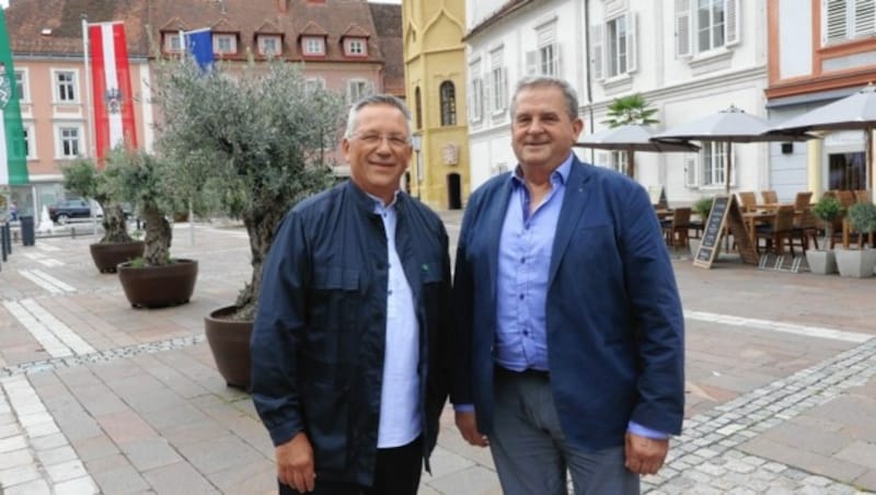 Ortschef Schmidlechner (re.) mit Stanko Rojko, Bürgermeister von Gornja Radgona. (Bild: Christian Jauschowetz)