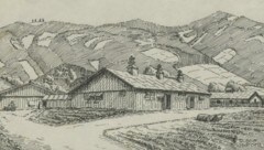 Ansicht des Internierungslagers „Camp 373“ in Wolfsberg gegen die Koralpe - die Zeichnung stammt von Rudolf Schneider, etwa im Jahr 1945. (Bild: Kärntner Landesarchiv)