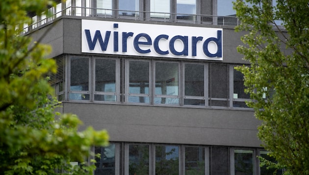 Der Schriftzug von Wirecard ist an der Firmenzentrale des Zahlungsdienstleisters zu sehen. (Bild: APA/dpa/Sven Hoppe)