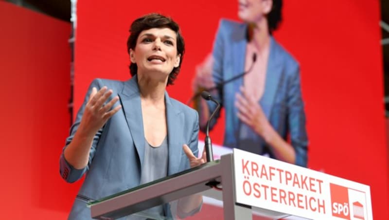 Parteichefin Pamela Rendi-Wagner (Bild: APA/ROLAND SCHLAGER)