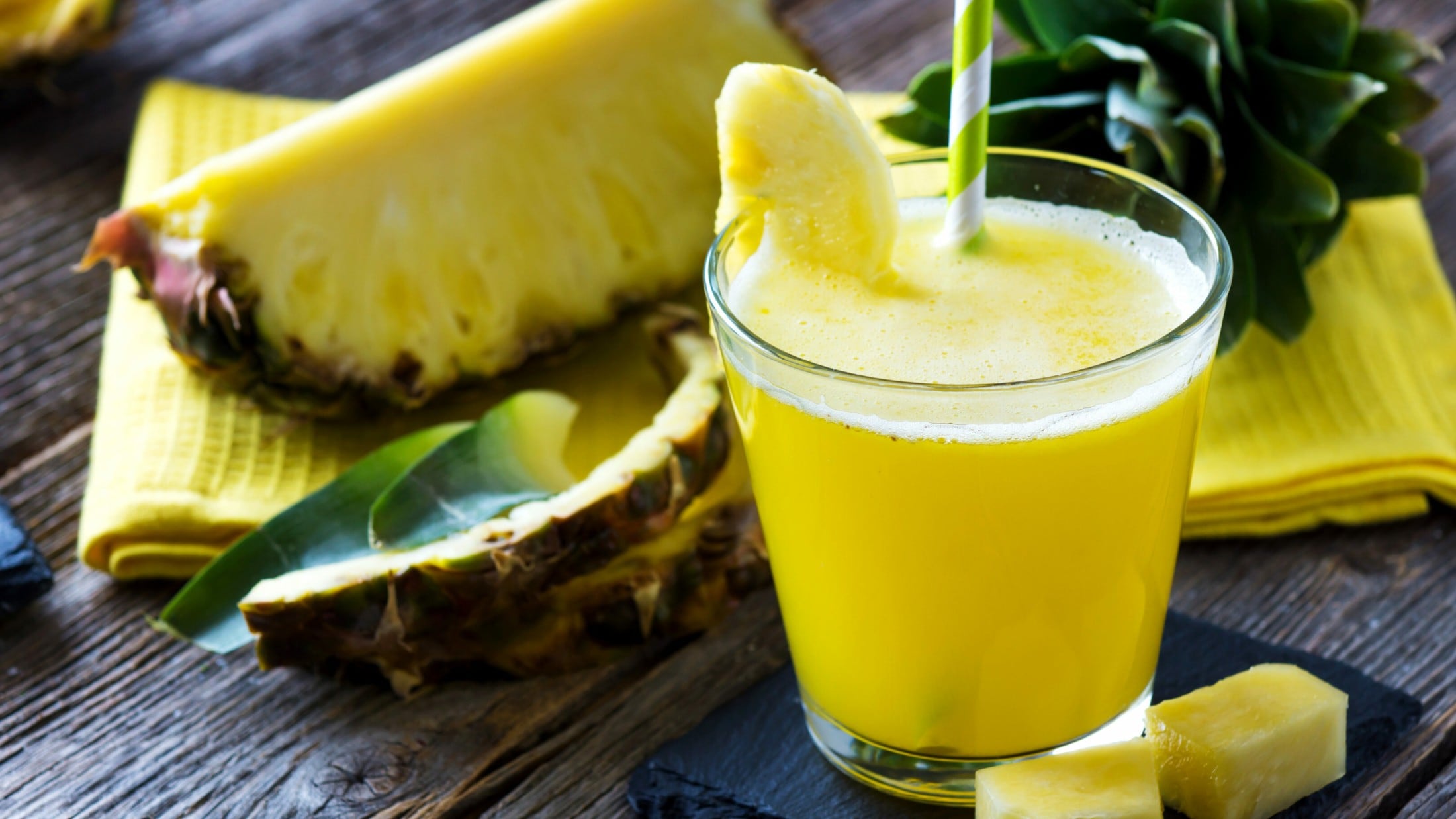 Smoothies und Säfte - Frischer Ananas-Smoothie 