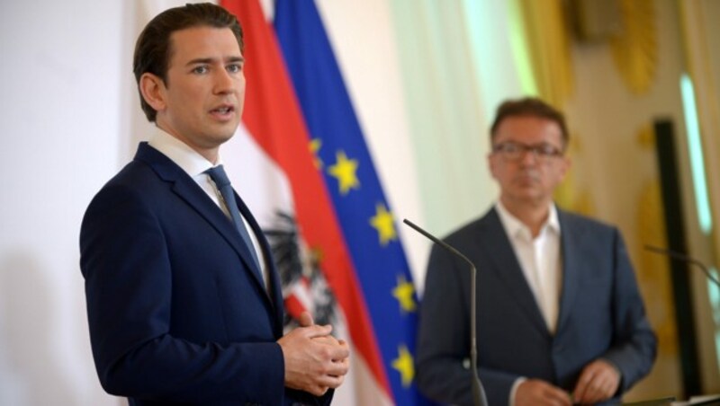 Bundeskanzler Sebastian Kurz und Gesundheitsminister Rudolf Anschober (Bild: APA/HERBERT PFARRHOFER)