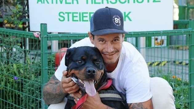 Oliver Setzinger macht sich für Tiere und den Tierschutz stark. (Bild: Christian Jauschowetz)