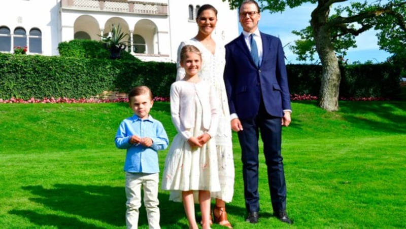 Kronprinzessin Victoria feierte ihren Geburtstag heuer sehr privat auf Schloss Solliden in Öland. (Bild: Jonas Ekstromer/TT)