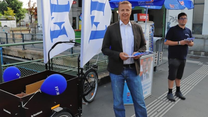 Sommer 2019: Kasal als blauer Wahlkämpfer (Bild: Erwin Jannes)