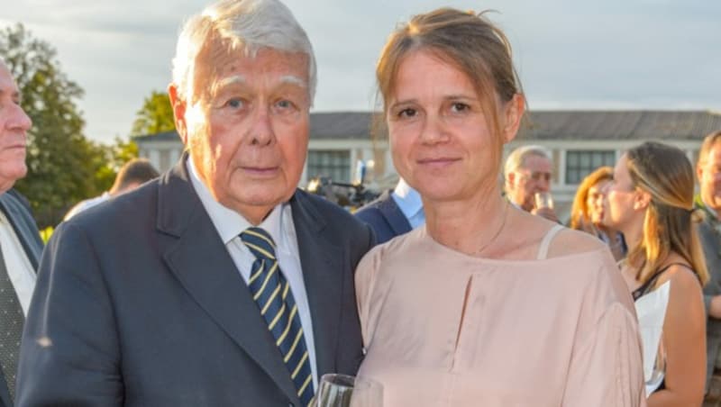 Peter Weck mit Joanna, der neuen Frau an seiner Seite (Bild: Andreas Tischler / Vienna Press)