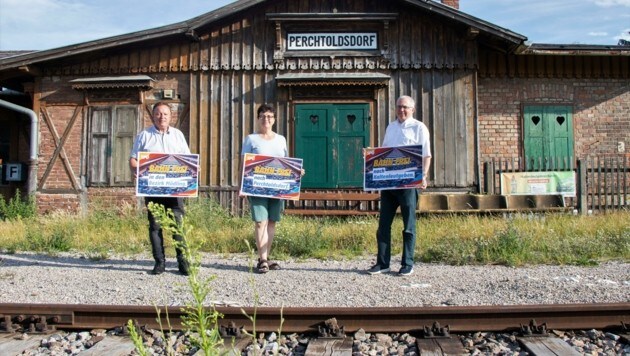 Wollen alte Bahntrasse aktivieren – die SP-Politiker Weninger, Giffinger, Sedlbauer (von li.) (Bild: SPOE/CORNELIA RAUSCH)