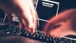 Ransomware-Attacken waren für Cyberkriminelle 2021 ein lukratives Geschäft. 2022 dürfte die Bedrohung nach Einschätzung von Experten noch wachsen. (Bild: ©Tomasz Zajda - stock.adobe.com)