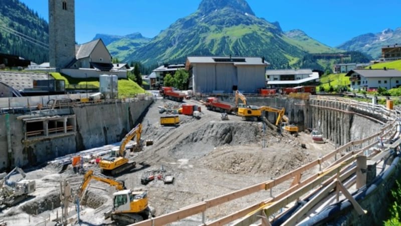 Schon vor Jahren wurde die Gemeinde vor den finanziellen Folgen des Großprojekts „Gemeindezentrum“ gewarnt - vergeblich. (Bild: Mathis Fotografie)