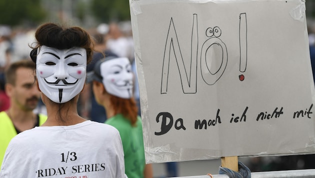 Der Angeklagte organisierte Corona-Demos. (Bild: AFP)