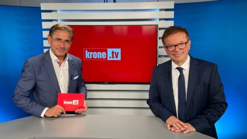 Gesundheitsminister Rudolf Anschober im Talk mit Gerhard Koller (Bild: krone.tv)