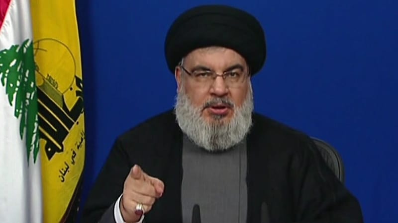 Hezbollah leader Hassan Nasrallah and his Shiite militia are an important power factor in Lebanon and are supported by Iran. (Bild: APA/AFP/IRAN PRESS)