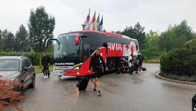 Bei Slavia Prag gab es einen positiven Covid-Fall (Bild: IFCS/Fatlum Kurtaj)