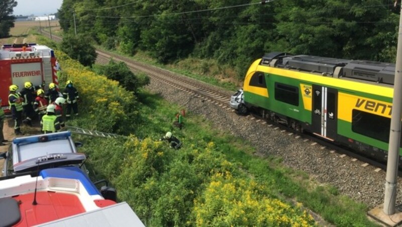 (Bild: APA/Feuerwehr Steinbrunn)