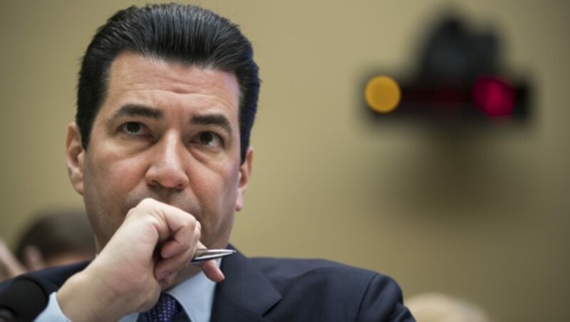 Scott Gottlieb, der frühere Chef der US-Behörde für Lebensmittel und Arzneimittelsicherheit (Bild: APA/AFP/GETTY IMAGES/Drew Angerer)