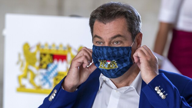 Ministerpräsident Markus Söder ist über die Testpannen sehr verärgert. (Bild: APA/AFP/POOL/Peter Kneffel)