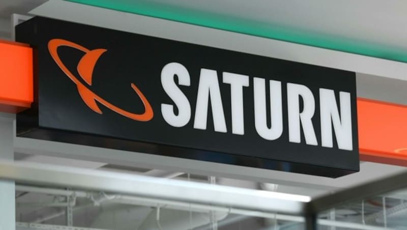 Hierzulande hat der Konzern im vergangenen Jahr die Marke Saturn eingestellt. (Bild: APA/HELMUT FOHRINGER)