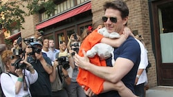 Tom Cruise mit Tochter Suri im Jahr 2012 (Bild: AFP)