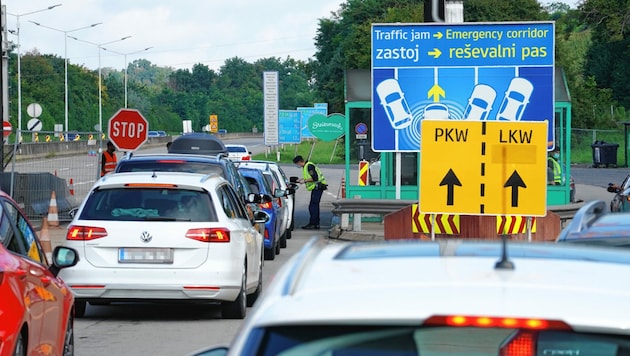 The border crossing in Spielfeld (Bild: Sepp Pail, Krone KREATIV)