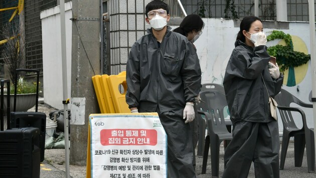 Südkorea hatte die erste Corona-Welle rasch unter Kontrolle bekommen, nun steigen die Zahlen wieder. (Bild: AFP)