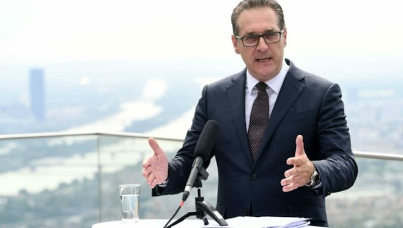 Bundesobmann Heinz-Christian Strache (Team HC Strache) (Bild: APA/HELMUT FOHRINGER)