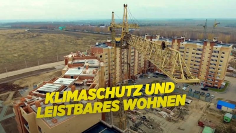 Die Baustelle ist laut einem Werbevideo von Birgit Hebein mitten in Wien. Was man allerdings nur nach zu viel Wodka-Konsum glauben kann. (Bild: youtube.com/gruenewien)