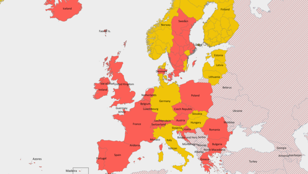 Norwegen arbeitet zur besseren Übersicht mit einer farblich markierten Europakarte: Die Einreise ist quarantänefrei aus gelben Ländern auch über andere „gelbe“ Länder möglich; eine Zwischenlandung an einem Flughafen eines „rot“ eingestuften Lands führt allerdings bereits zur Quarantänepflicht. (Bild: Norwegian Institute of Public Health)