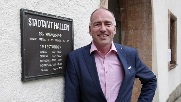 Wehrt sich gegen Vorwürfe des Vize-Stadtchefs: Halleins Bürgermeister Stangassinger. (Bild: Tröster Andreas)