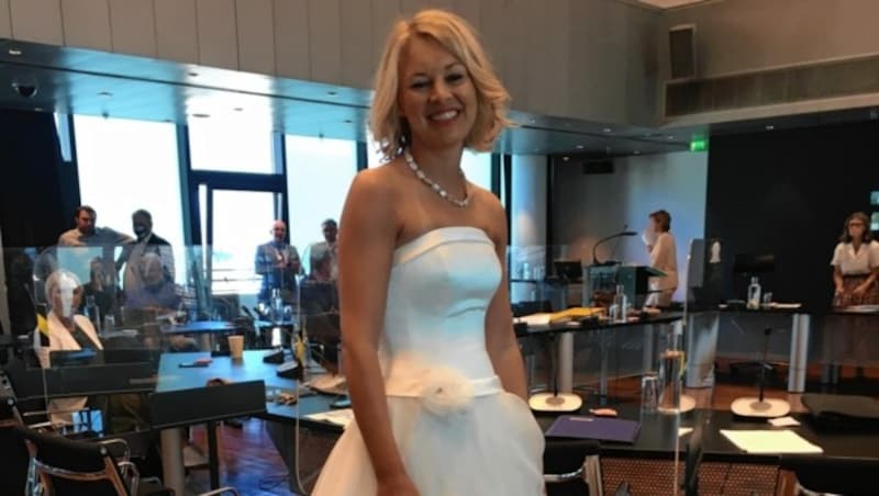 Nach der Sitzung stand für Elisabeth Mayr ihre Hochzeit auf dem Programm. (Bild: Liebl Daniel)