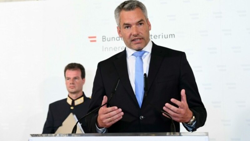 Innenminister Karl Nehammer (ÖVP) (Bild: APA/HELMUT FOHRINGER)