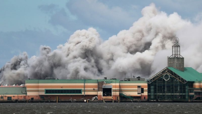 Rauch steigt aus einer Chemie-Fabrik in Louisiana auf. (Bild: AFP)