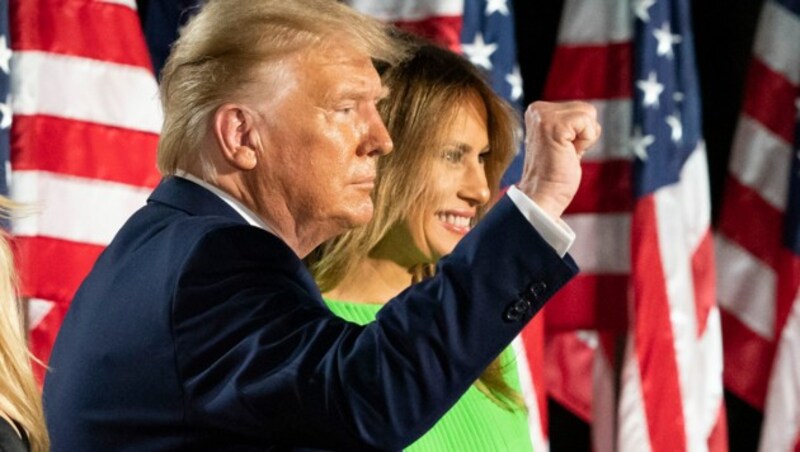 Donald und Melania Trump nach der Nominierungsrede (Bild: AP Photo/Alex Brandon)