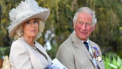 Prinz Charles mit Ehefrau Camilla (Bild: AFP)